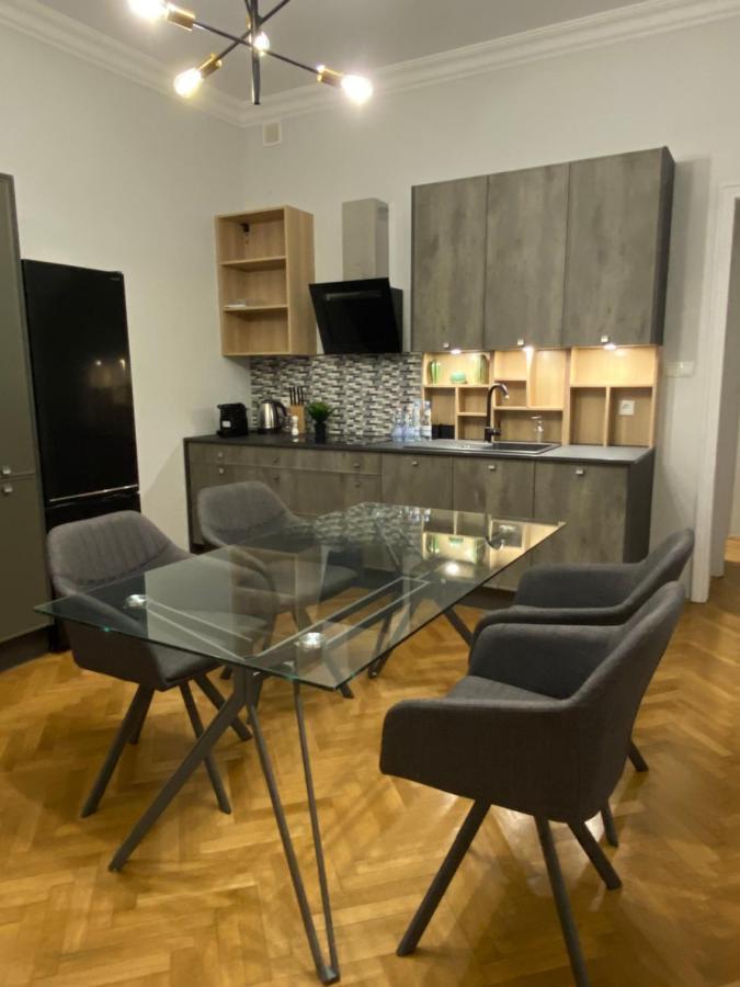 Dunin Majestic Residence 4 Krakow Exterior photo
